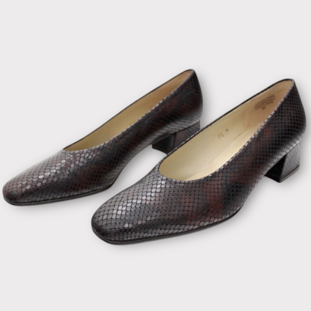 Vintage 90s Etienne Aigner Chunky Heel Snakeskin Leather Pumps US Size 7.5 - Picture 2 of 10